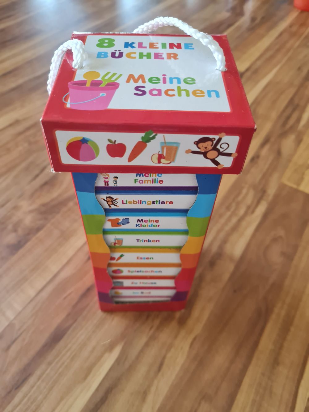 8 kleine Bücher in einer Box "Meine Sachen", Secondhand
