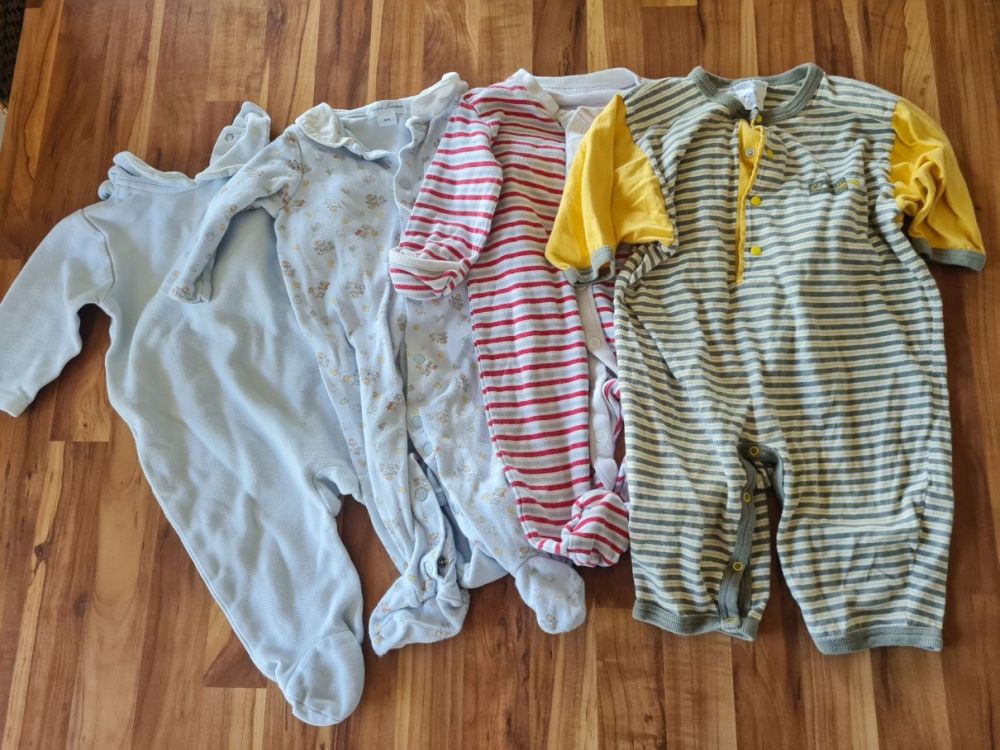 4 Schlafanzüge für Jungen, Gr. 62/68, Secondhand