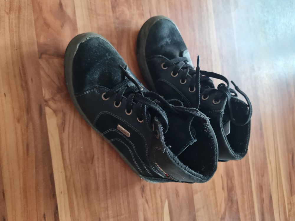 Richter Schuhe, schwarz, Gr. 29, Secondhand