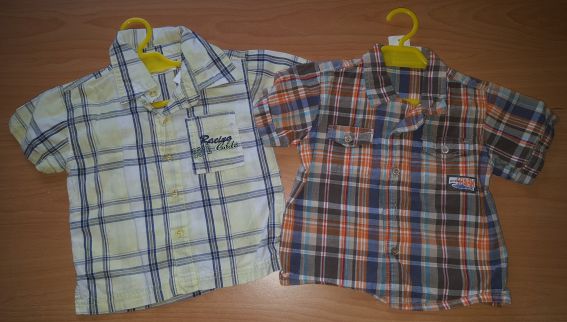 2 Kurzarm-Hemden für Jungen, Gr. 74, Secondhand