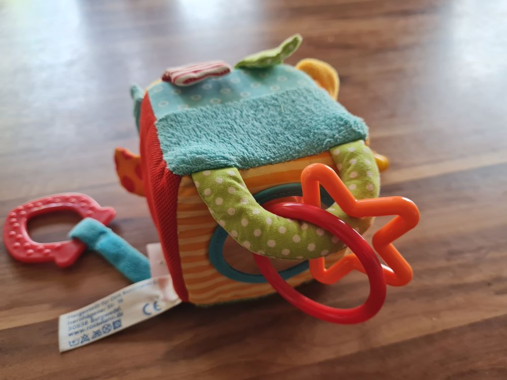 Stoff-Aktivitäts-Würfel (mit Geräusch) für den Buggy, Secondhand