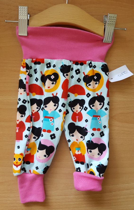 Selbstgenähte Mitwachshose "Japan / Mädchen" Gr. 50-62, Neuware