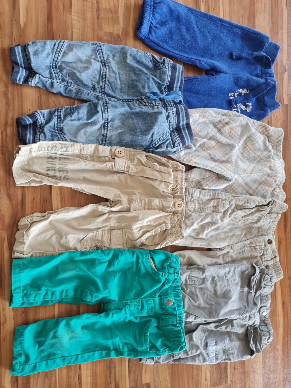 7 Hosen für Jungen Gr. 74, Secondhand