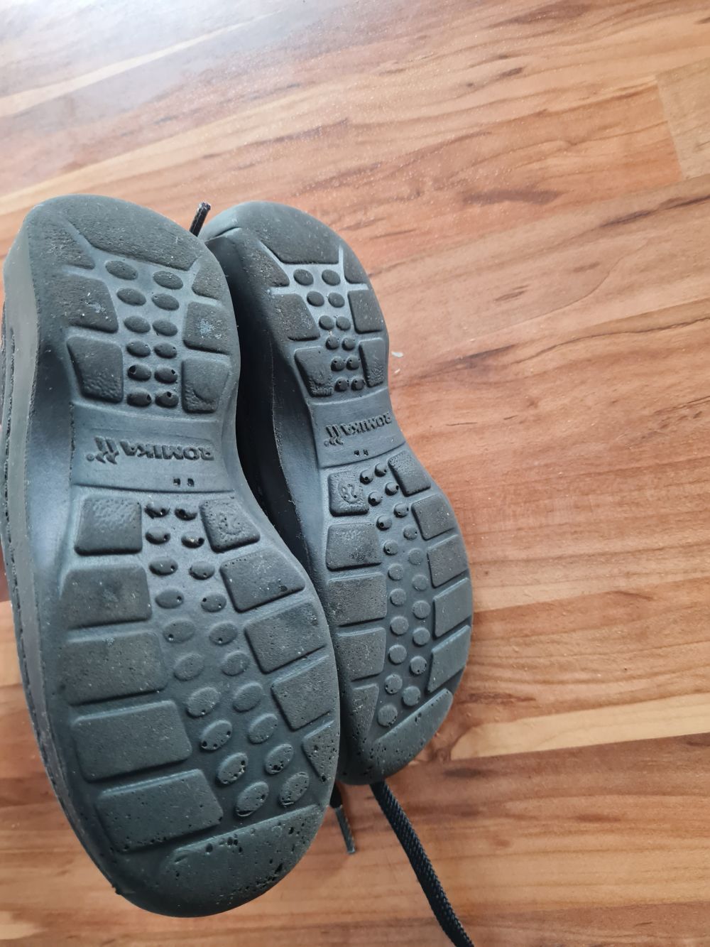 Romika Schuhe mit Romi-Tex Membran, schwarz, Gr. 28, Secondhand