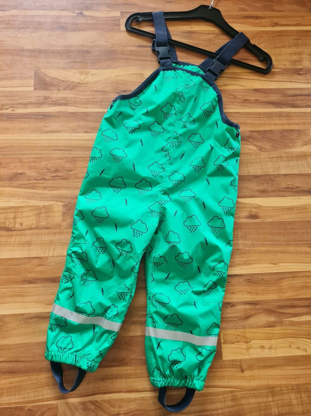 Topomini Regenhose "Regenwolken", grün, Gr. 86, Neuware mit Etikett