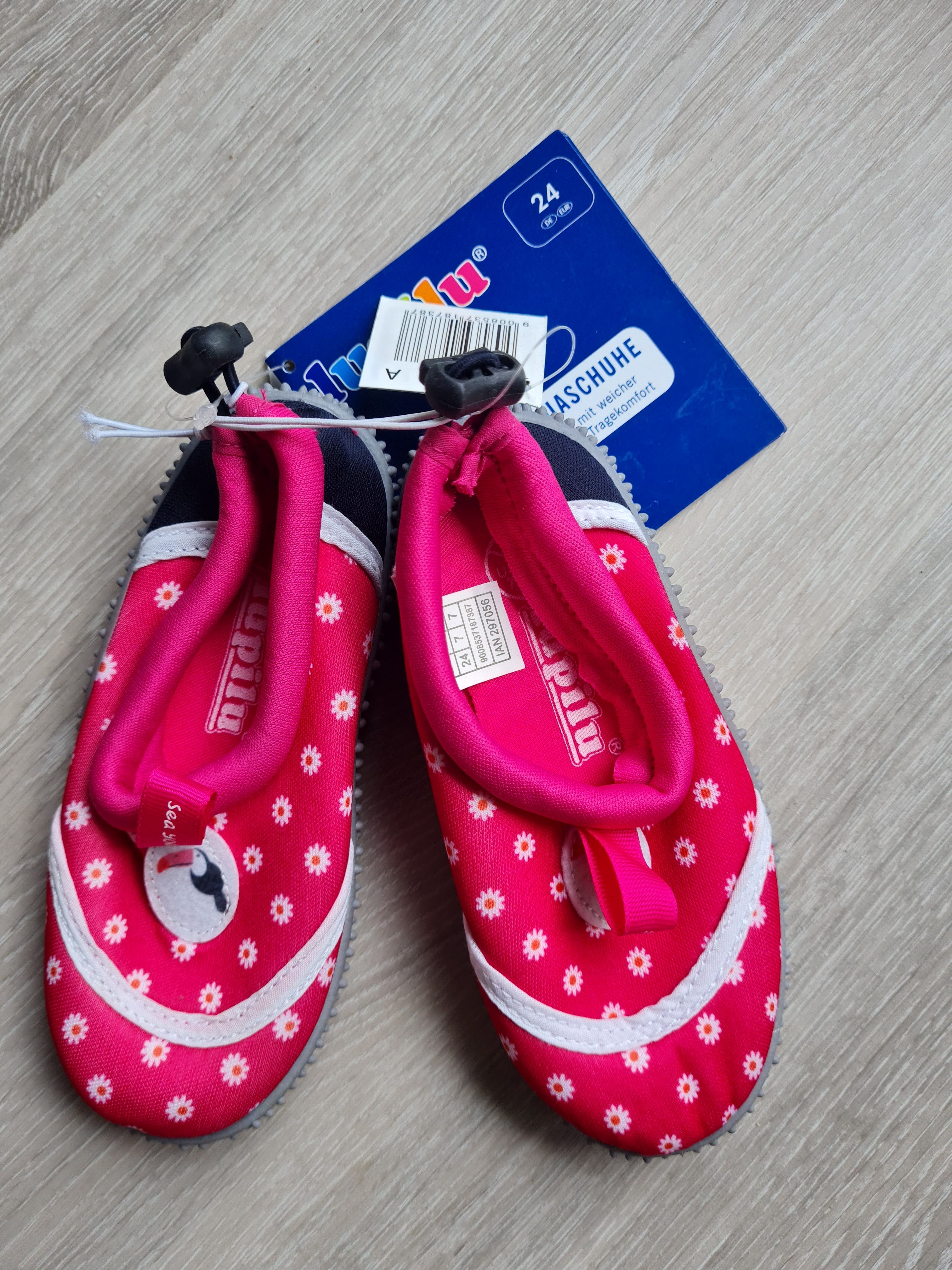 Aquaschuhe Gr. 24, Neuware