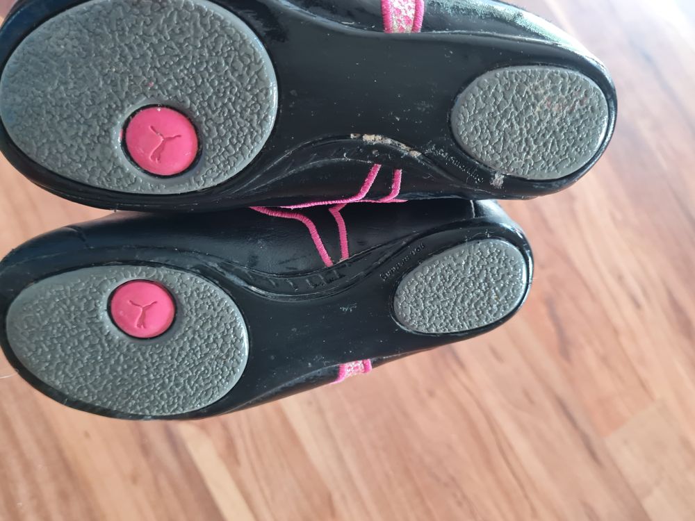 Puma Schuhe für Mädchen, schwarz-pink, Gr. 24, Secondhand
