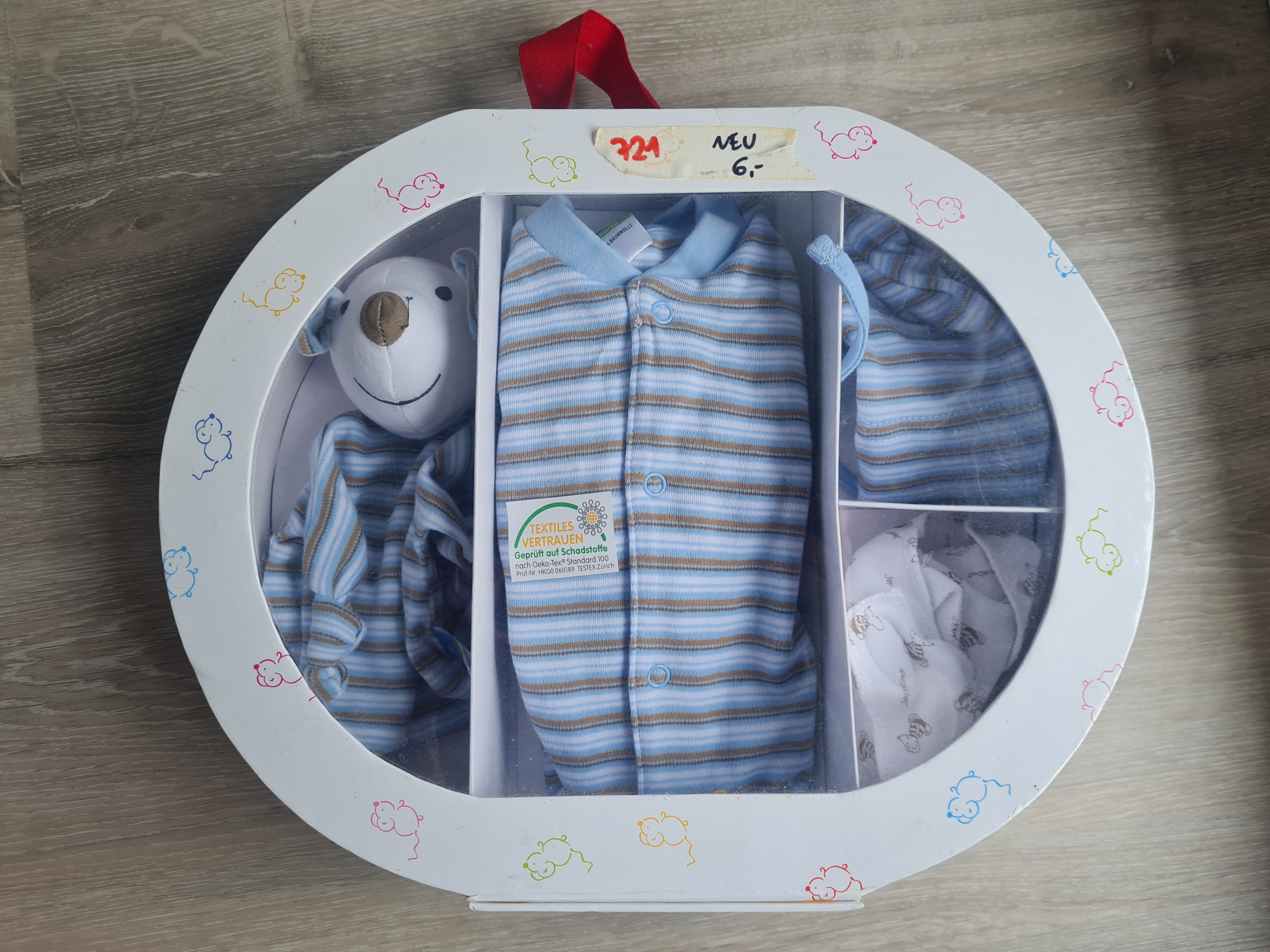 Erstlingsbox / Geschenkbox für Neugeborene, Gr. 50/56, Neuware ohne Gutschein