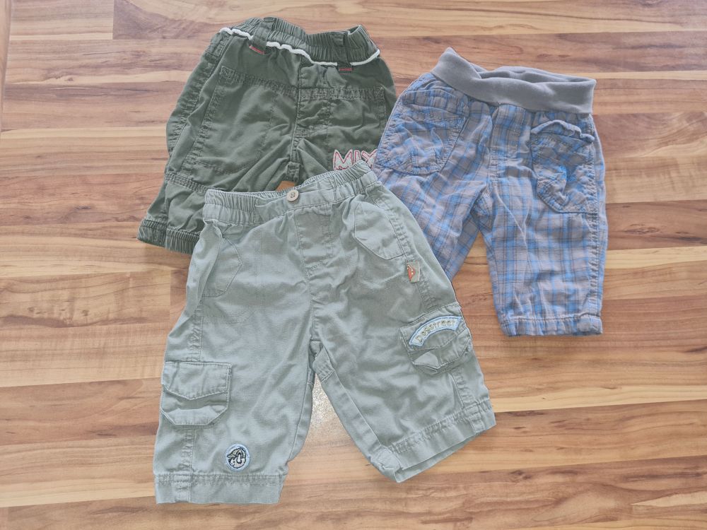3 Hosen für Jungen, Gr. 50/56, Secondhand