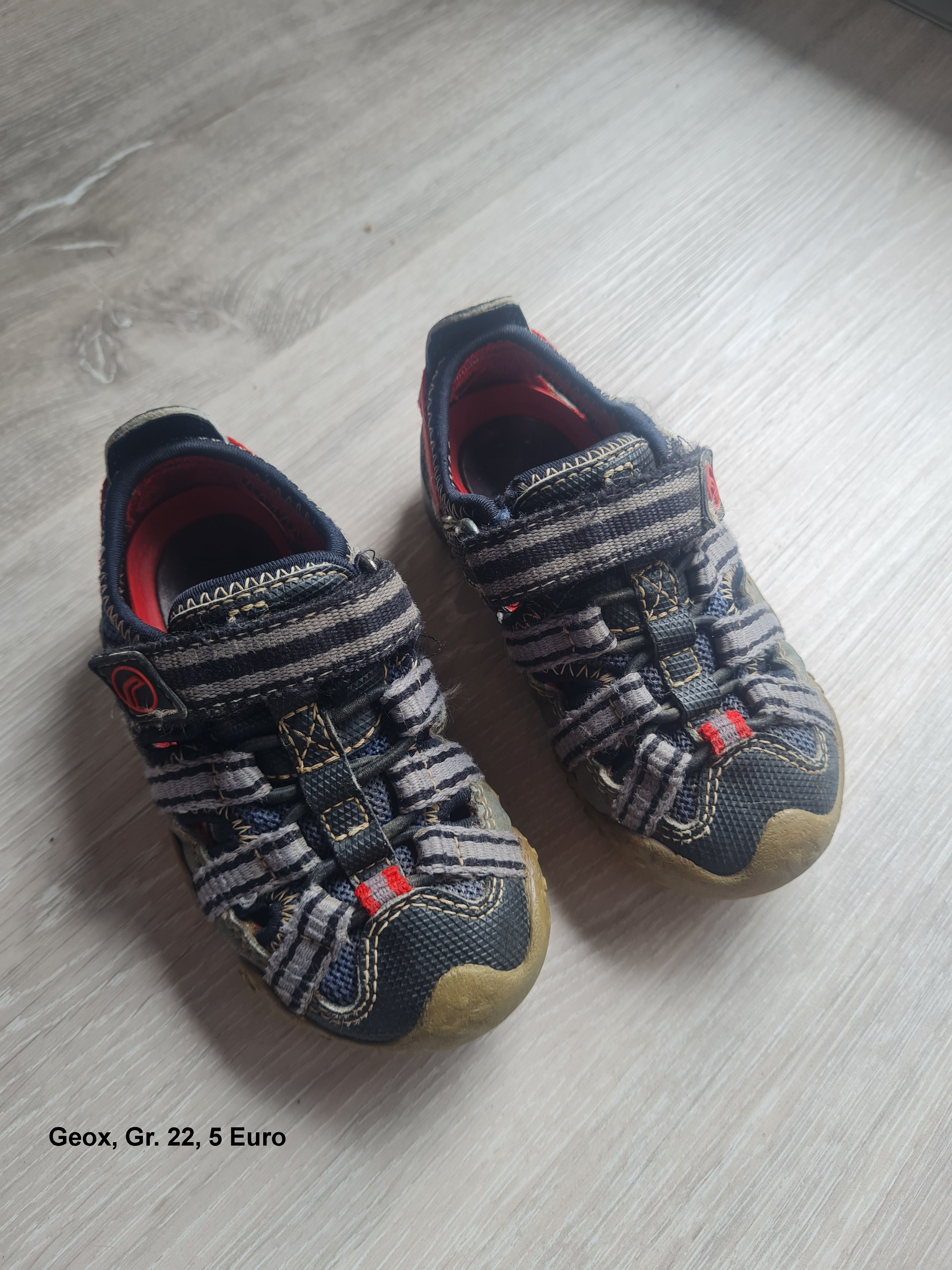 Geox Sandalen Gr. 22