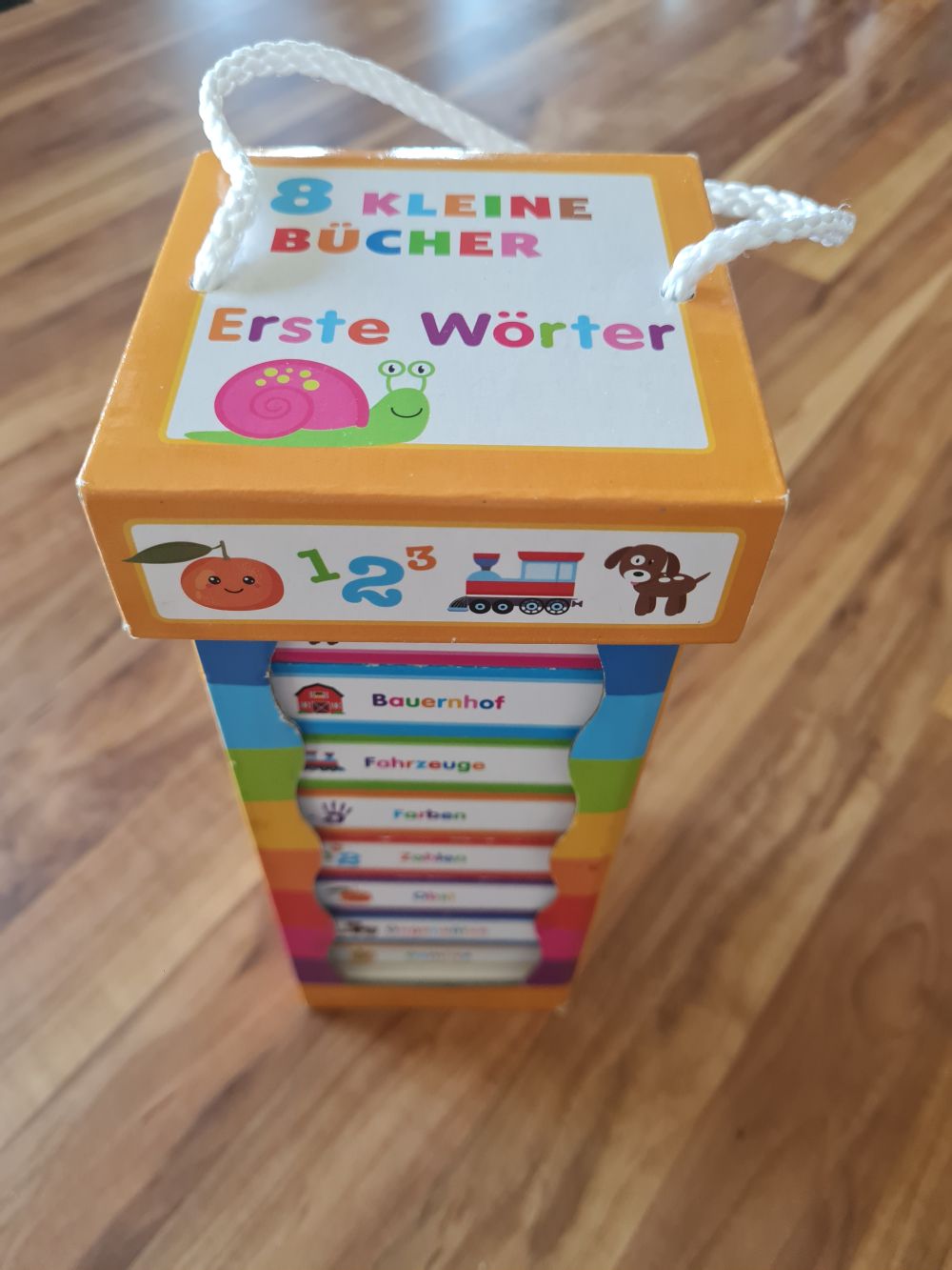 8 kleine Bücher in einer Box "Erste Wörter", Secondhand