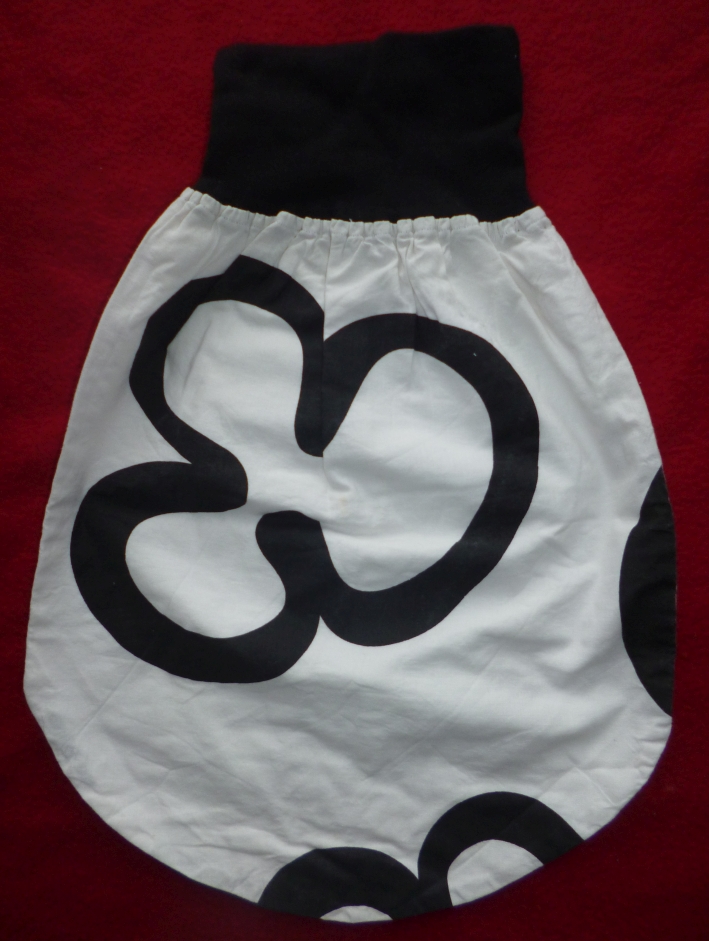 Selbstgenähter Strampelsack, zum Wenden (innen weiß), Secondhand