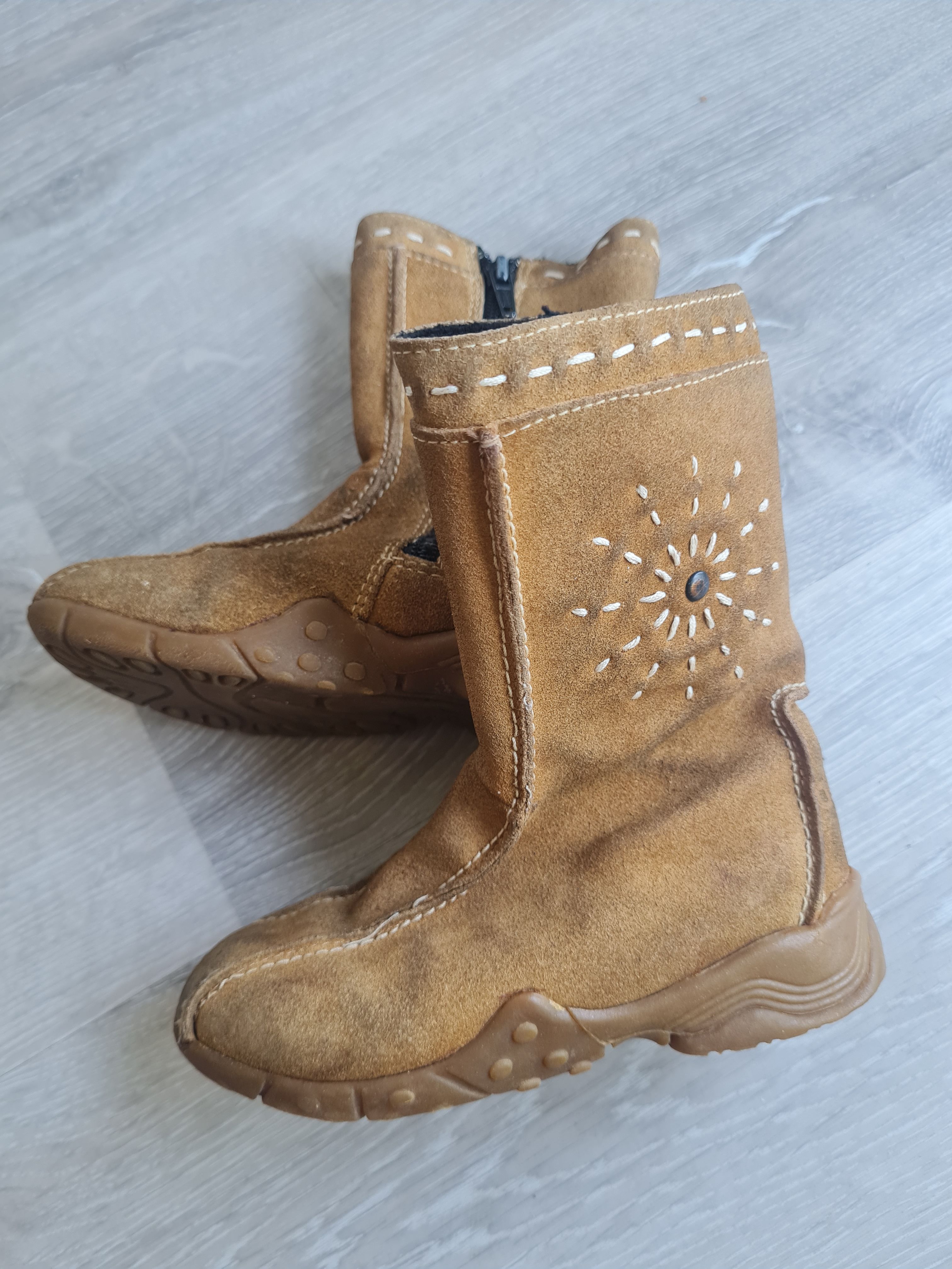 Stiefel Gr. 25