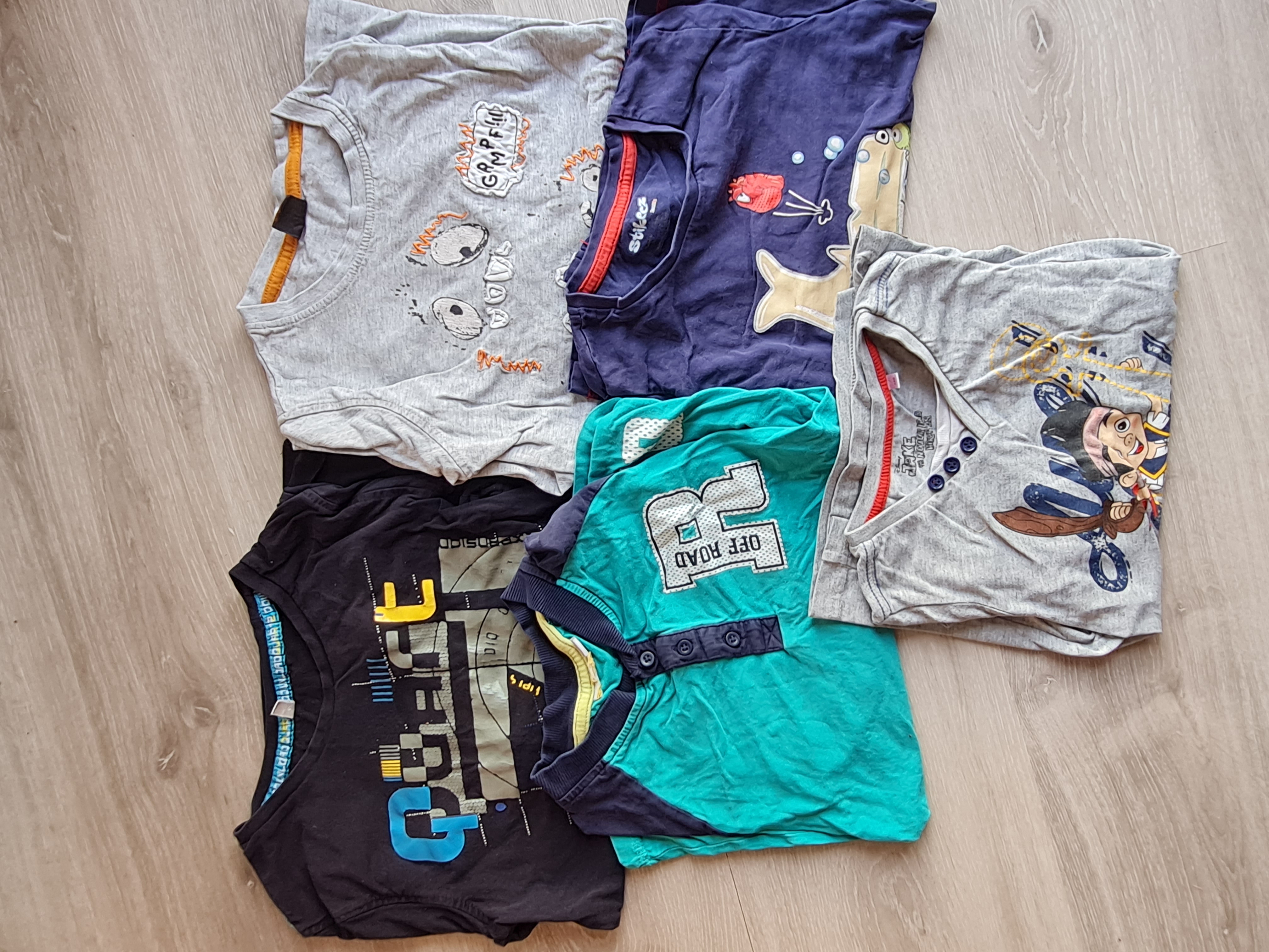 5 Jungen Langarmshirts, Gr. 122/128