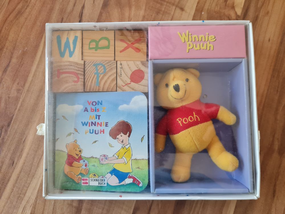 Winnie Puuh Set (ABC-Bilderbuch, Holzwürfel, Stofftier), Neuware