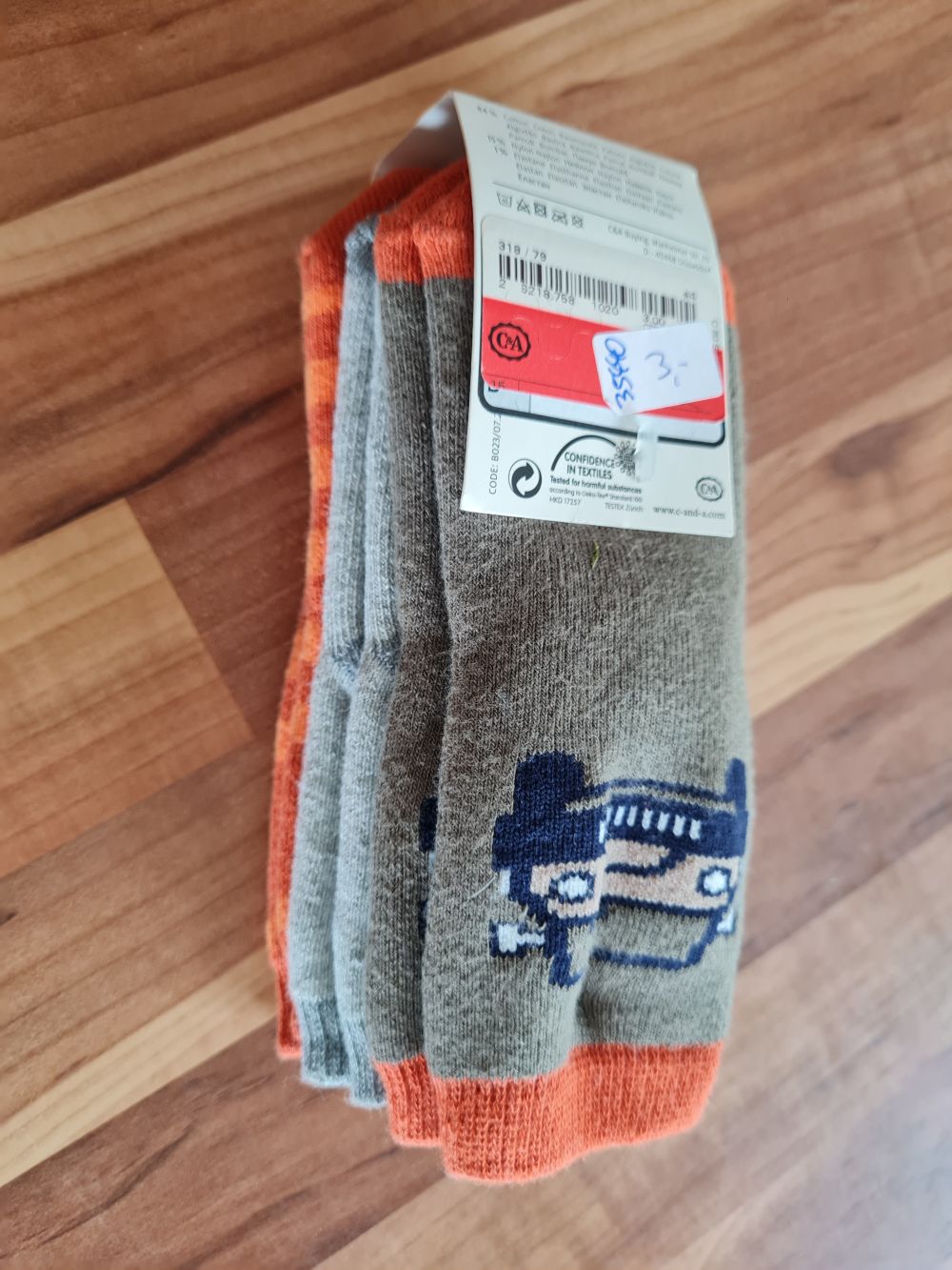 3 Paar Socken, wärmere Qualität, Gr. 18-20, Neuware