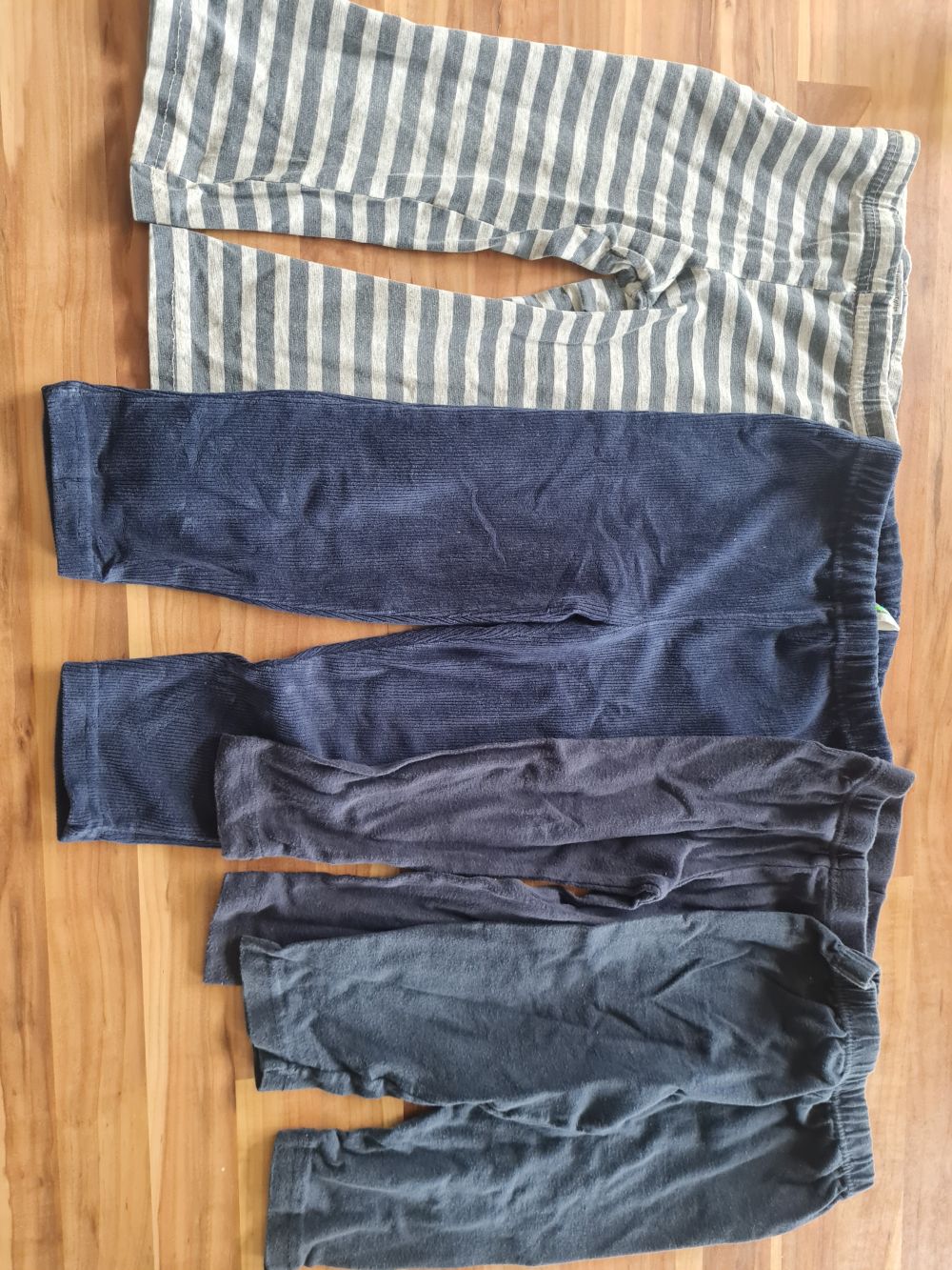 4 Hosen für Jungen, Gr. 92, Secondhand