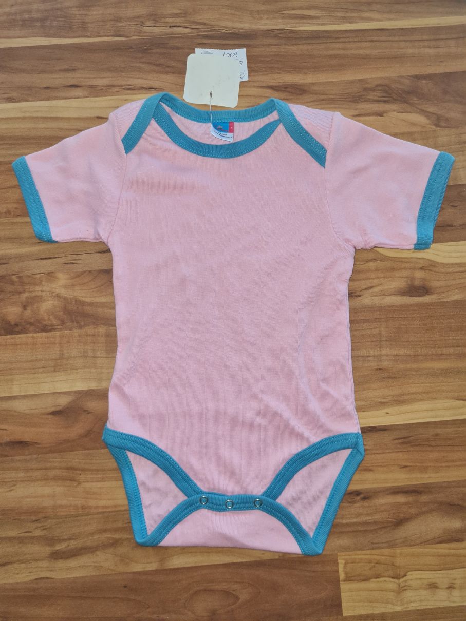 Topomini Kurzarm-Body, rosa-türkis, Gr. 50/56, Neuware mit Etikett