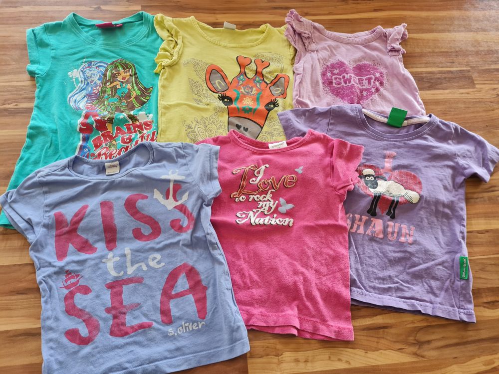 6 T-Shirts für Mädchen Gr. 116, Secondhand