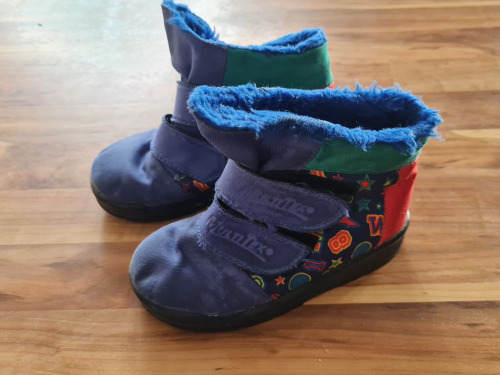 Gefütterte Winterstiefel, Gr. 25, Secondhand