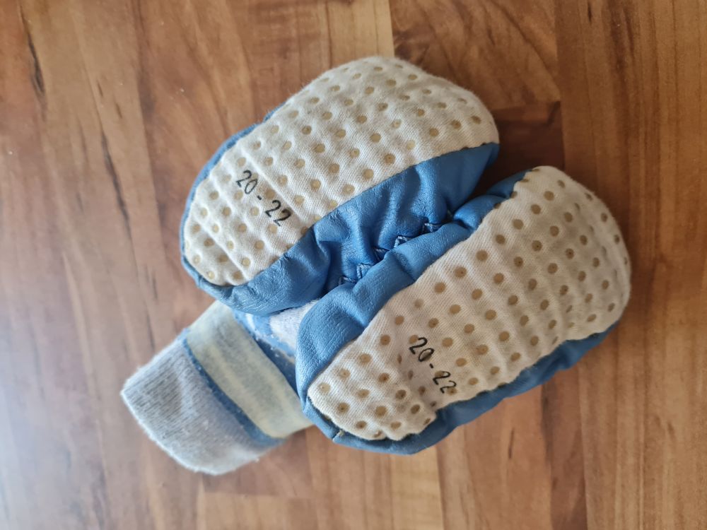 Hüttenschuhe / Hausschuhe, Gr. 20-22, Secondhand