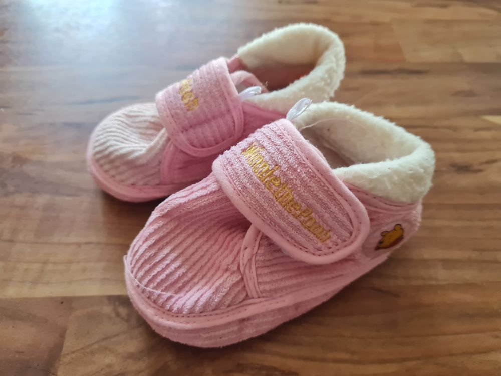 Babyschuhe "Winnie Pooh", rosa, Gr. 18/19, Secondhand