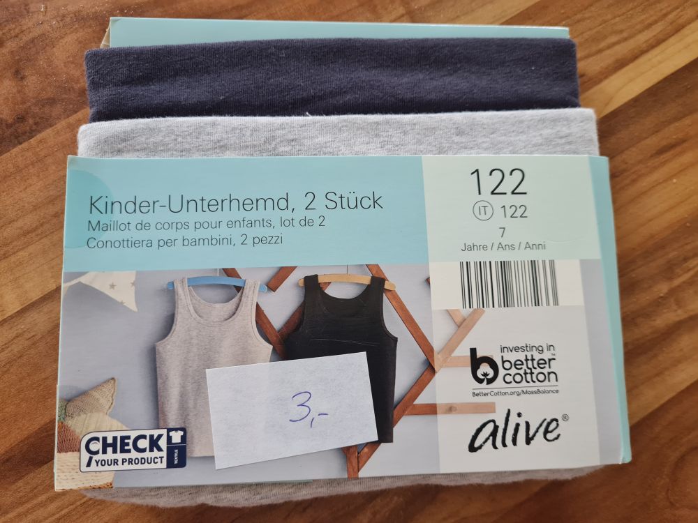 2 Jungen-Unterhemden, grau / dunkelblau, Gr. 122, Neuware