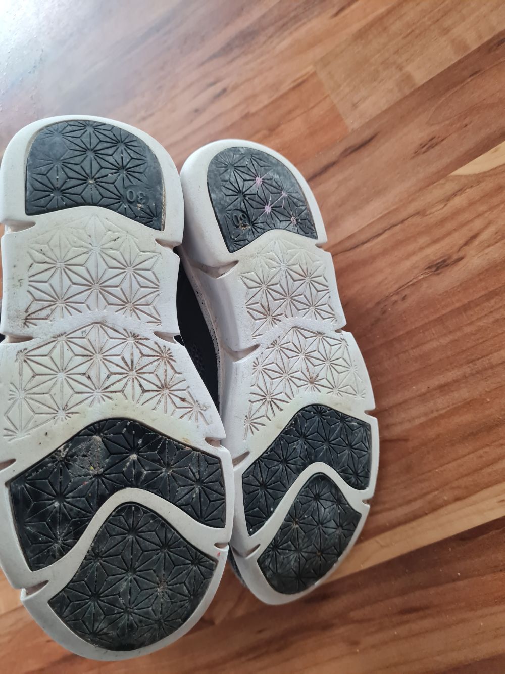 Schuhe für Mädchen, grau-rosa, Gr. 30, Secondhand