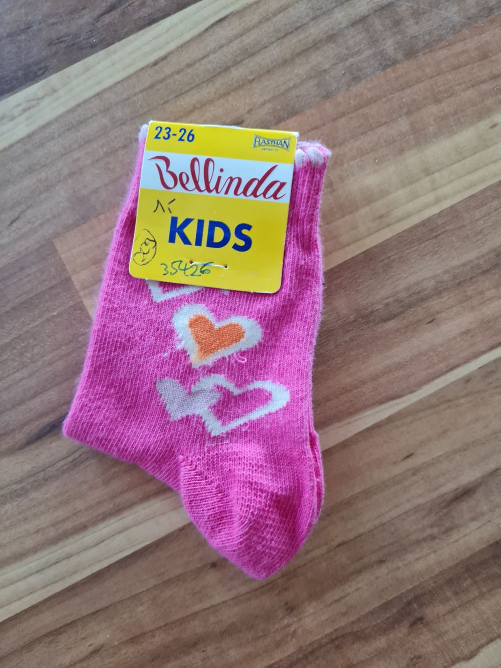 1 Paar Socken für Mädchen "Herzen", Gr. 23-26, Neuware