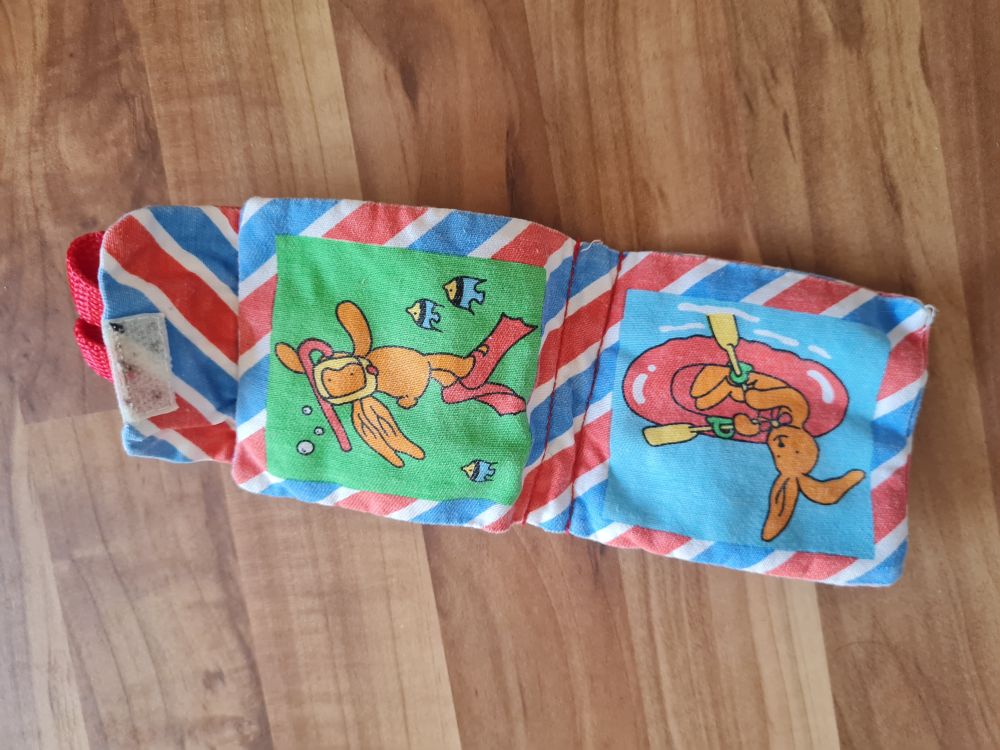 Die Spiegelburg Kleiner Rucksack mit Stoffbuch "Felix on Tour", Secondhand