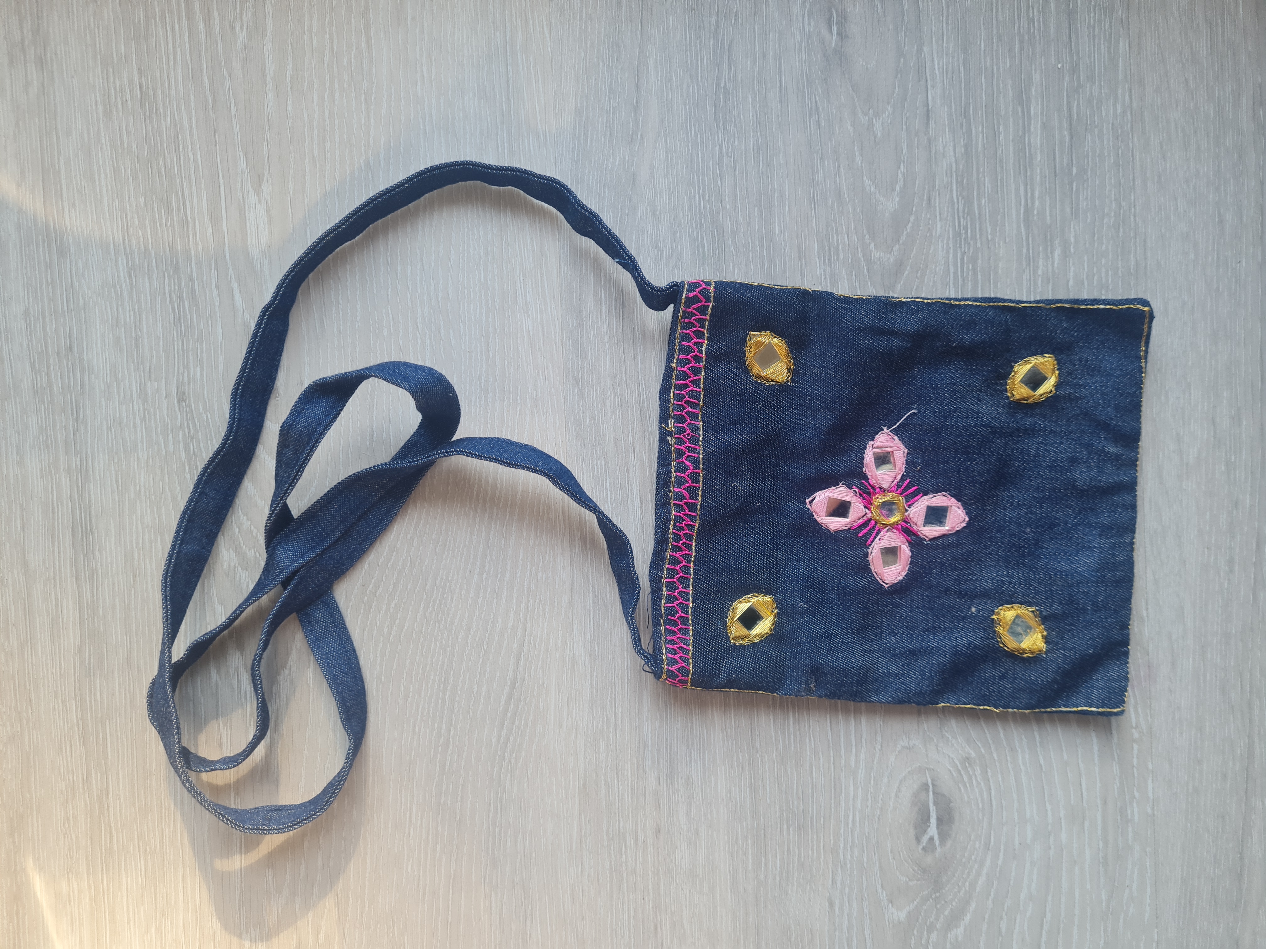 Jeans-Umhängetasche, Neuware