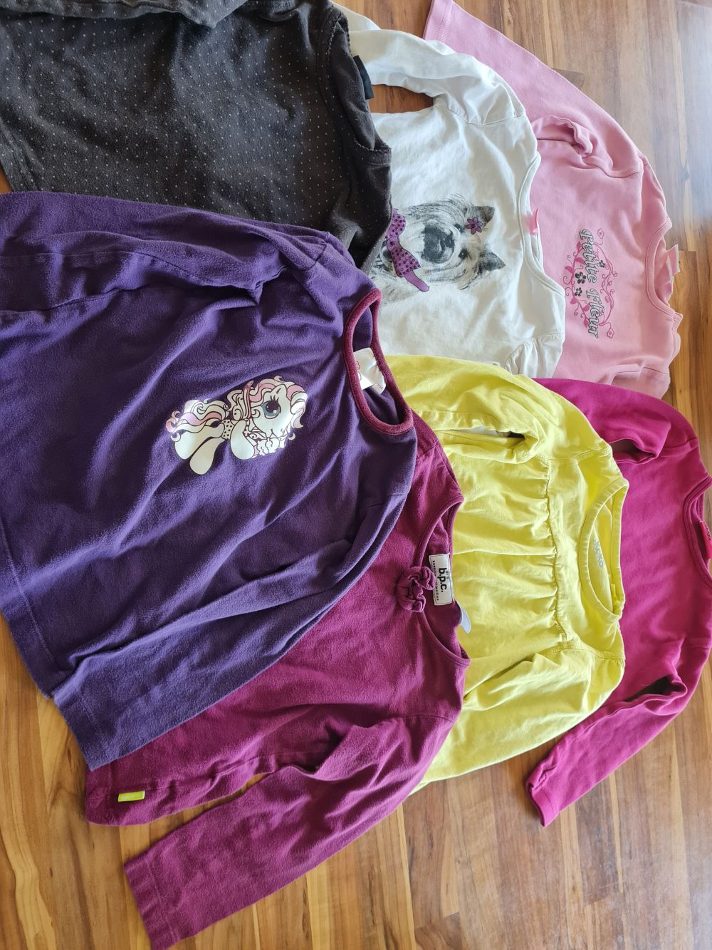 7 Langarmshirts für Mädchen, Gr. 104, Secondhand