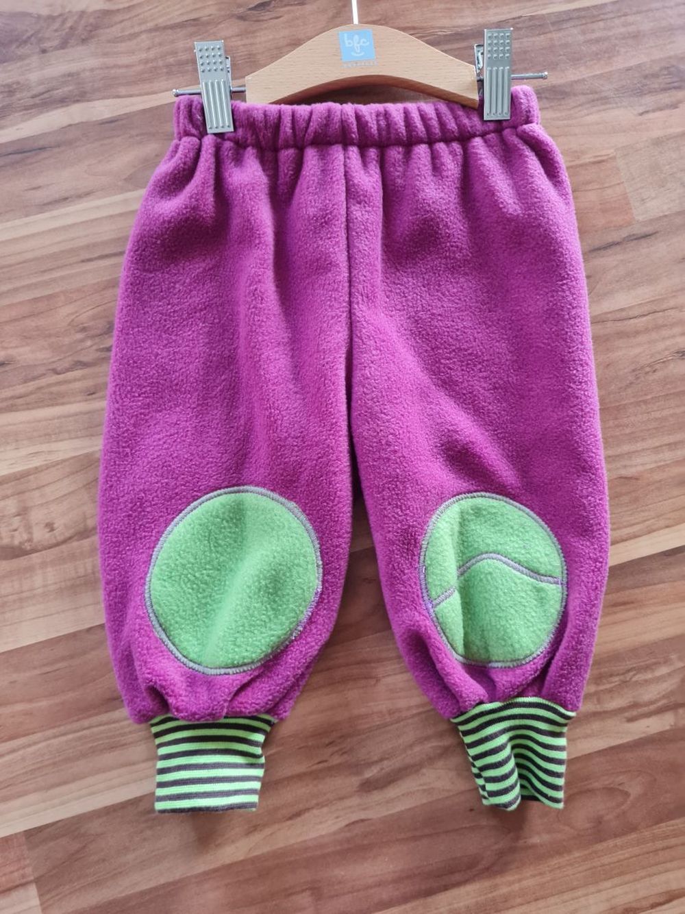 Hose aus Fleece mit verstärkten Knien, Gr. 62/68, Neuware
