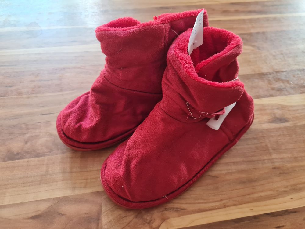 Hausschuhe, rot, Gr. 32, Secondhand