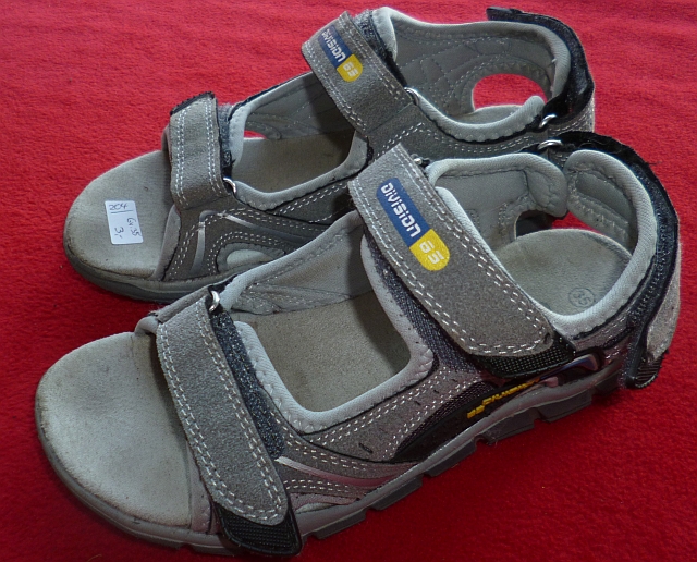 Sandalen Gr. 35