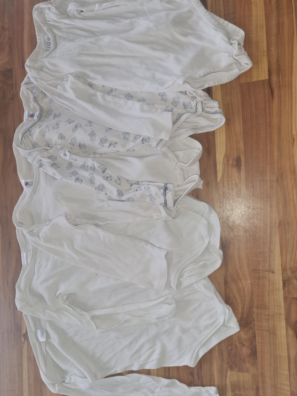 5 Langarmbodies, Gr. 104, Secondhand