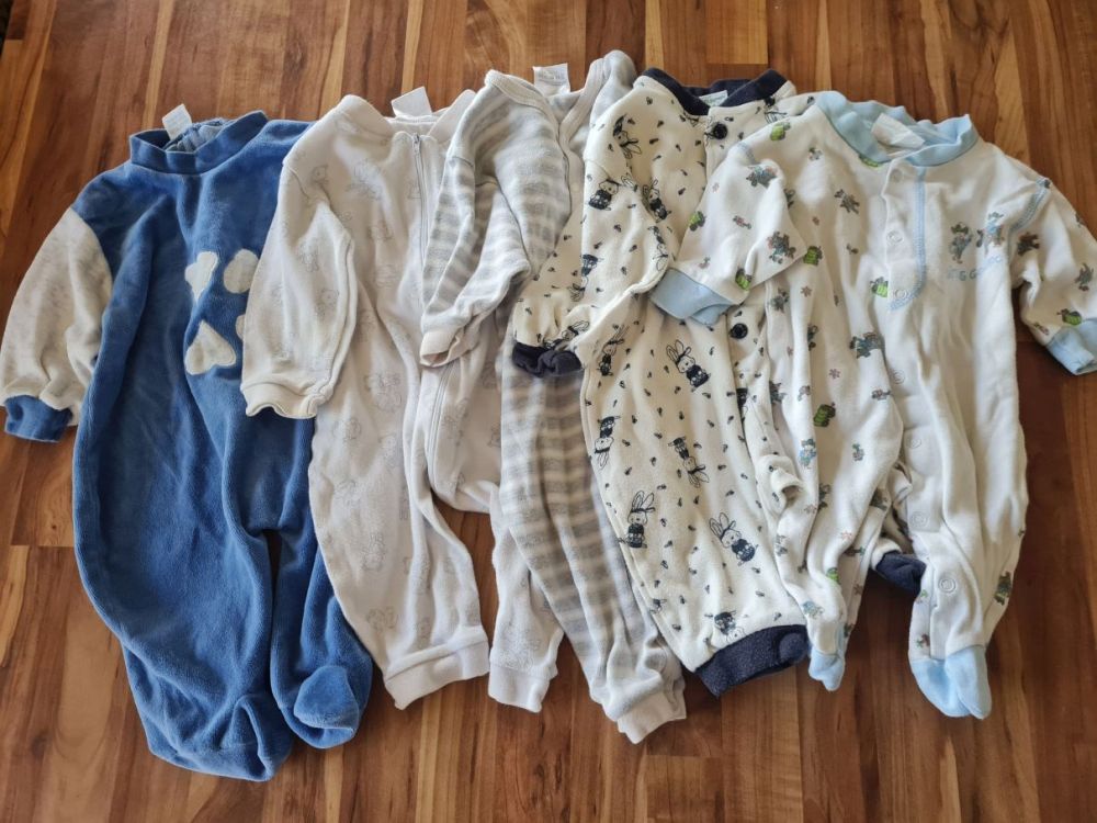 5 Schlafanzüge für Jungen, Gr. 62/68, Secondhand