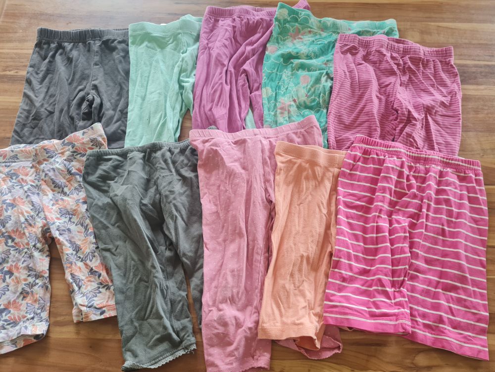 10 Sommer Leggins für Mädchen Gr. 110 und Gr. 110/116, Secondhand