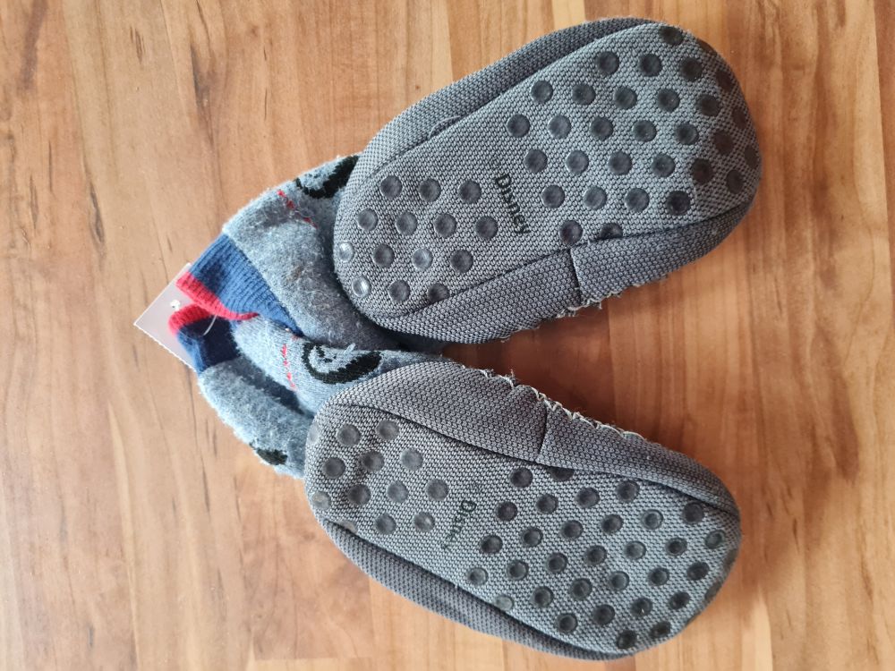 Hüttenschuhe / Hausschuhe "Captain", Gr. 23, Secondhand