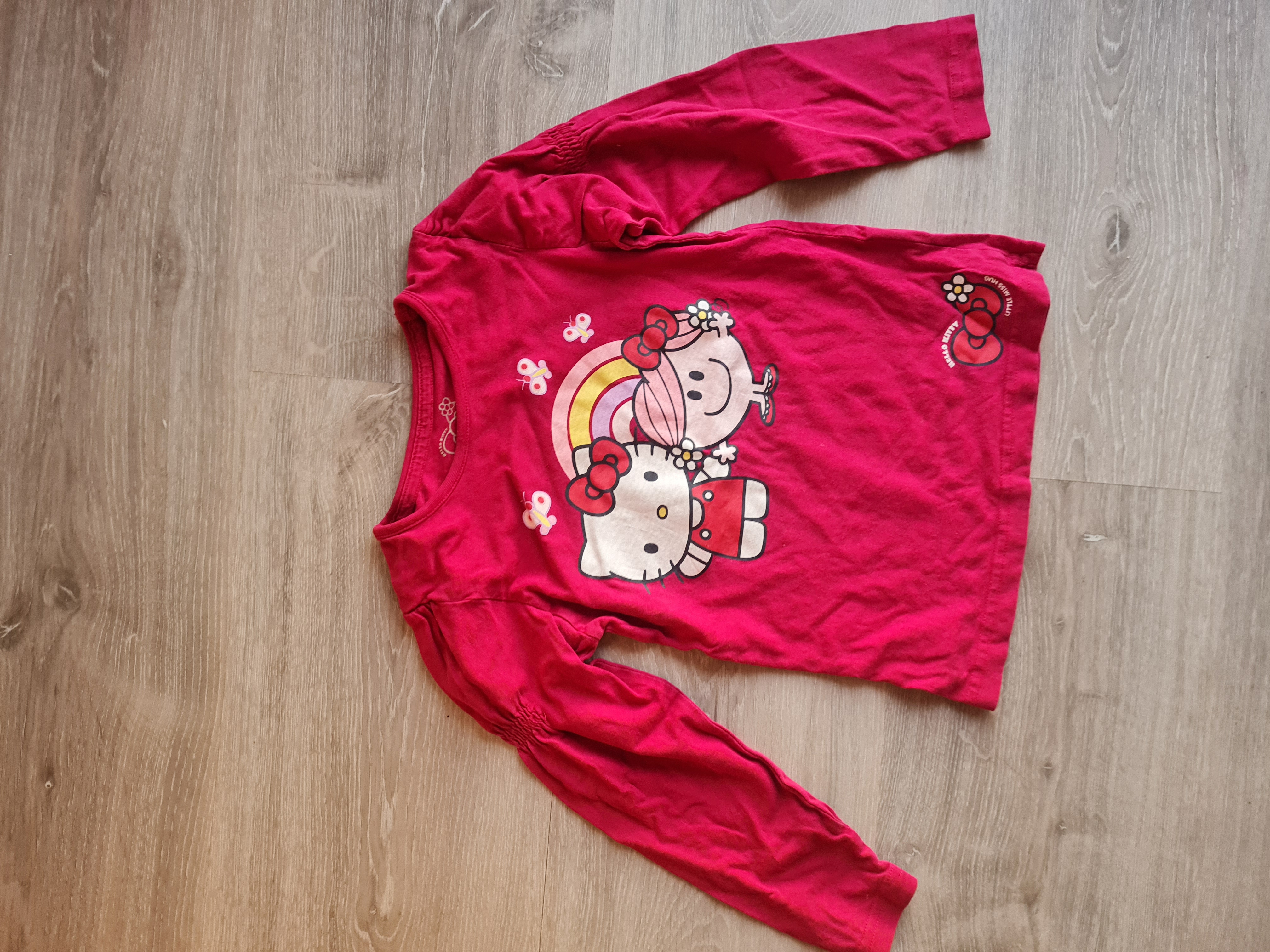 Hello Kitty Langarmshirt, Gr. 122, Secondhand
