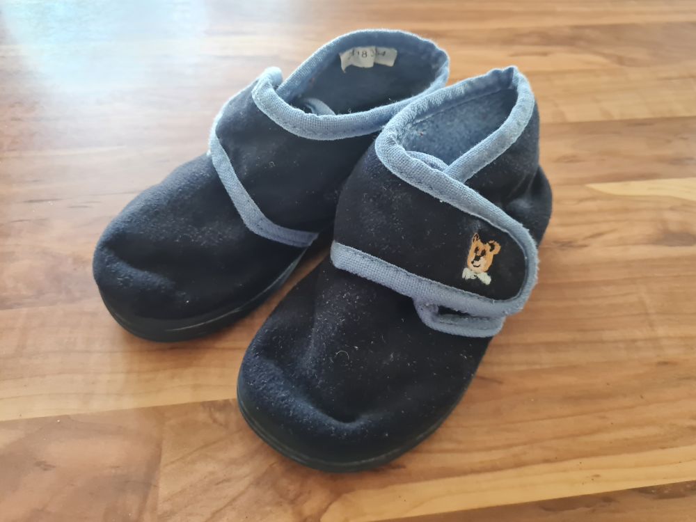 Hausschuhe, dunkelblau, Gr. 26, Secondhand