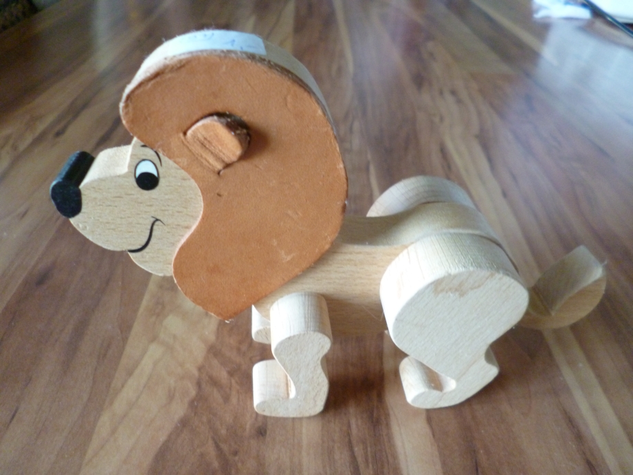 Holzlöwe