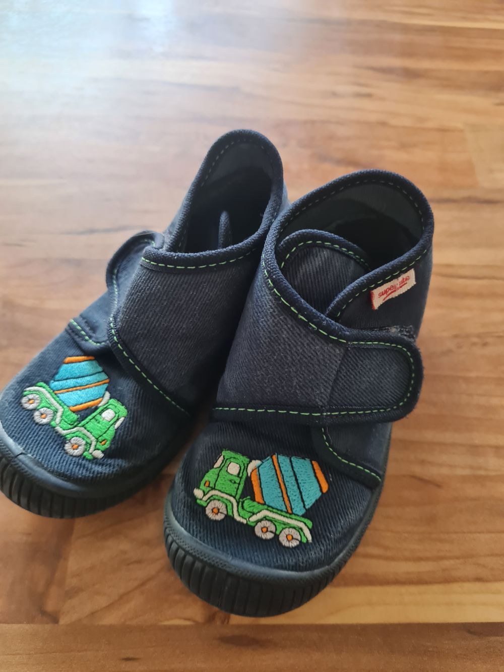Superfit Hausschuhe "Betonmischer", Gr. 23, Secondhand