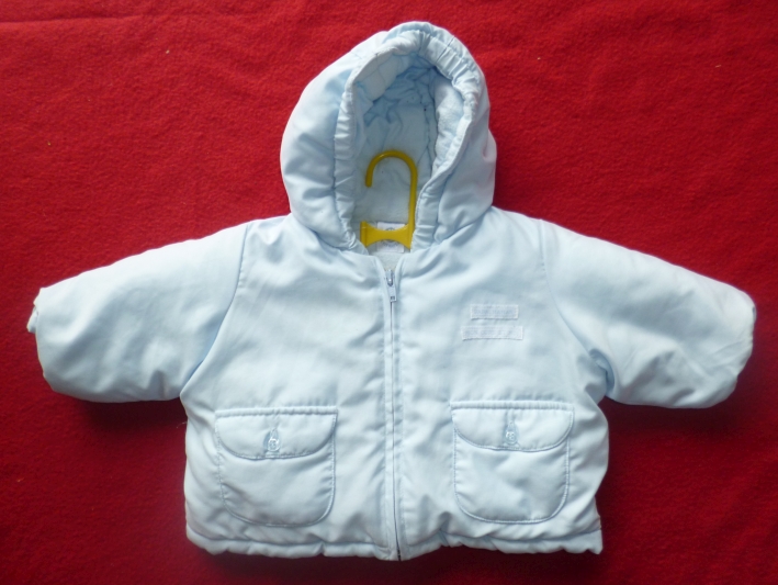 Petit Bateau Winterjacke in hellblau, Gr. 60, Secondhand