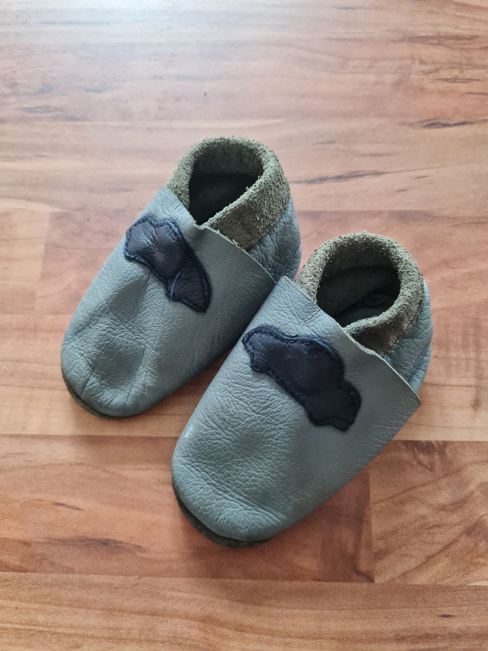 Lederpuschen "Auto", grau, Gr. 18/19, Secondhand