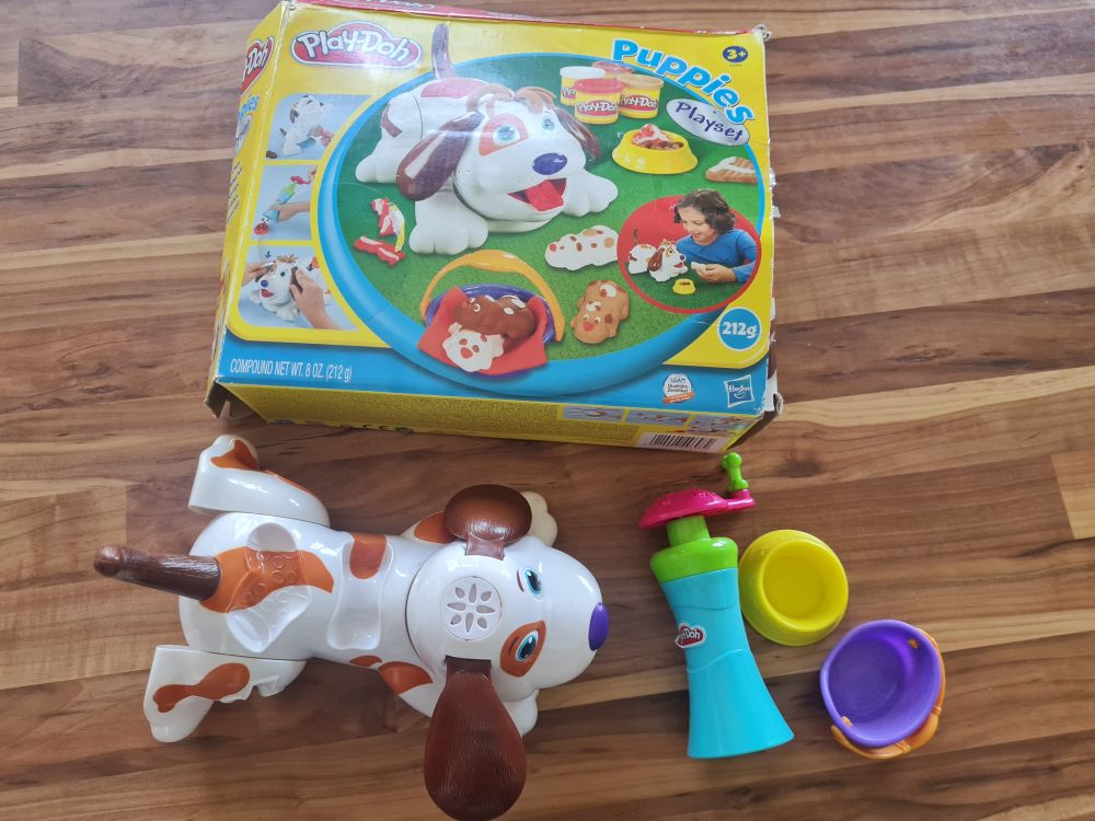 Play-Doh Puppies Playset, Secondhand