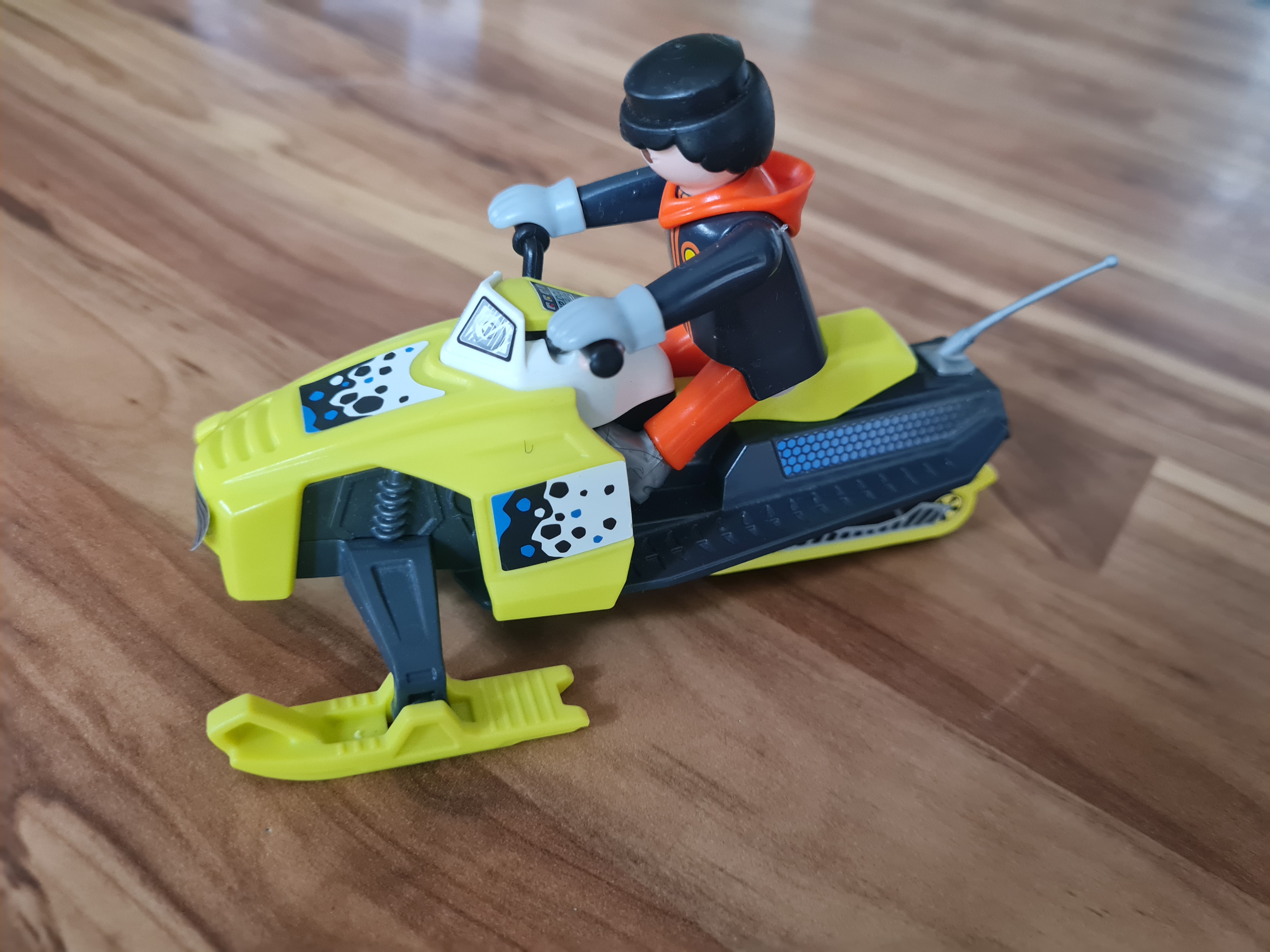 Playmobil Schneemobil mit Fahrer
