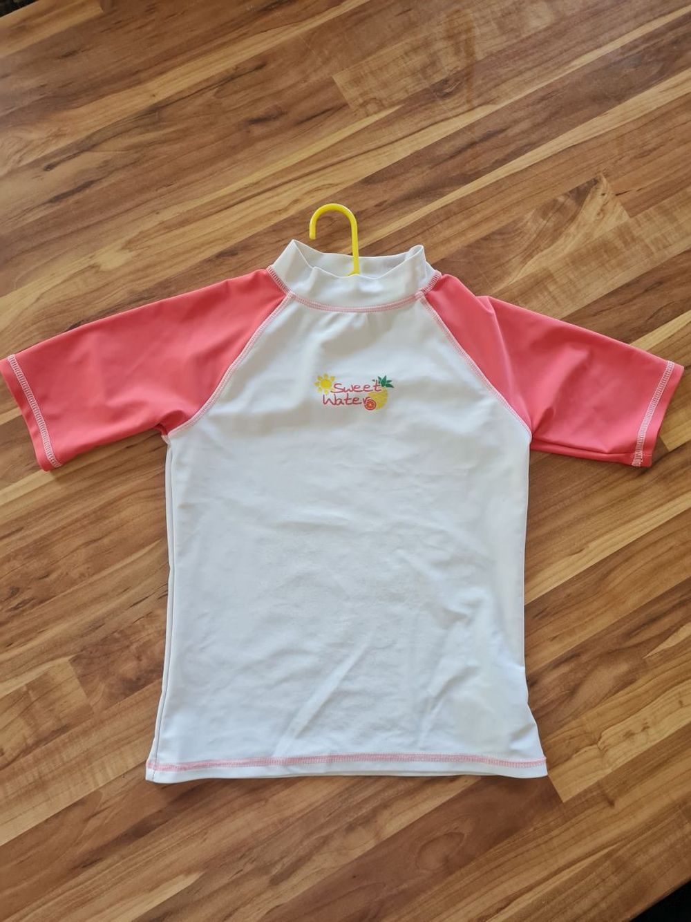 UV-Shirt, weiß-pink,  Gr. 116/122, Secondhand