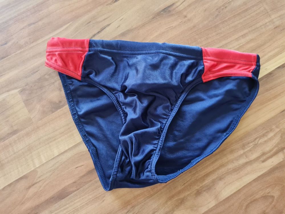 Badehose Gr. 128, Secondhand