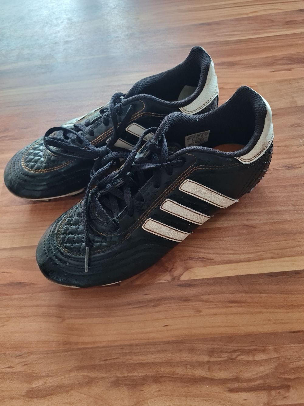 Adidas Fußballschuhe, Gr. 37, Secondhand
